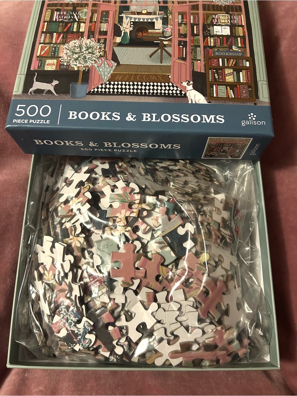 Galison Books & Blossoms 500 Piece Jigsaw Puzzle - Picture 3 of 3